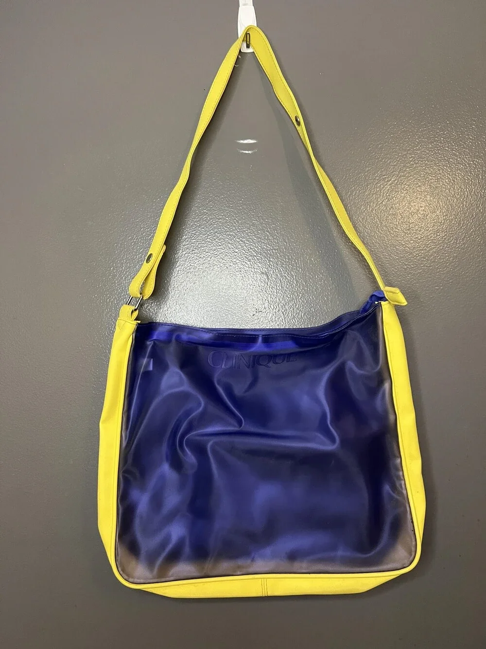 Clinique Shoulder Bag Womens One Size Yellow Blue Vinyl Tote Purse Logo Cosmetic